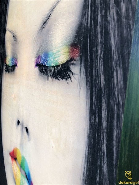 Rainbow Makeup Ahşap Tablo